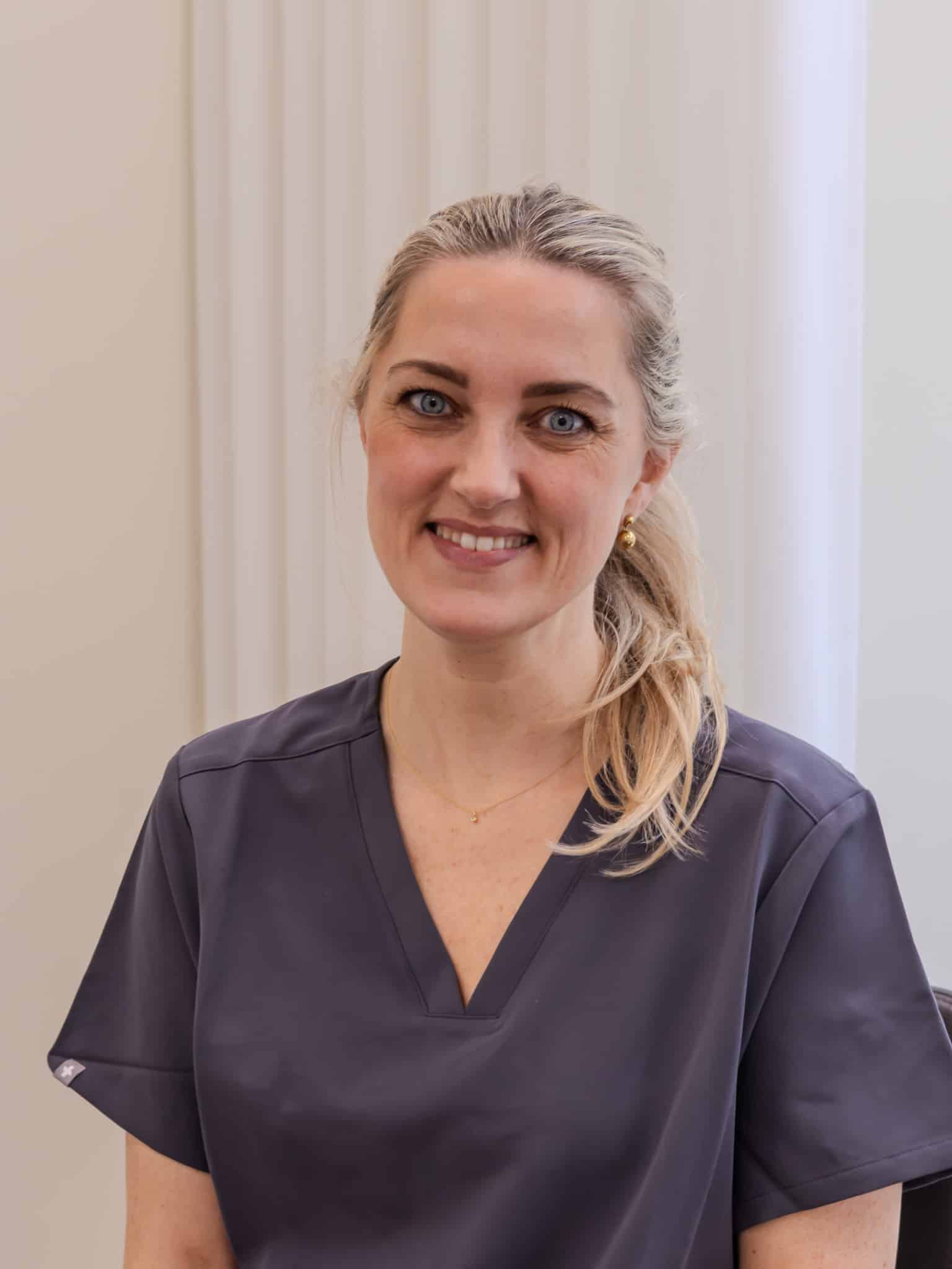 Læge Kristina Køstner
